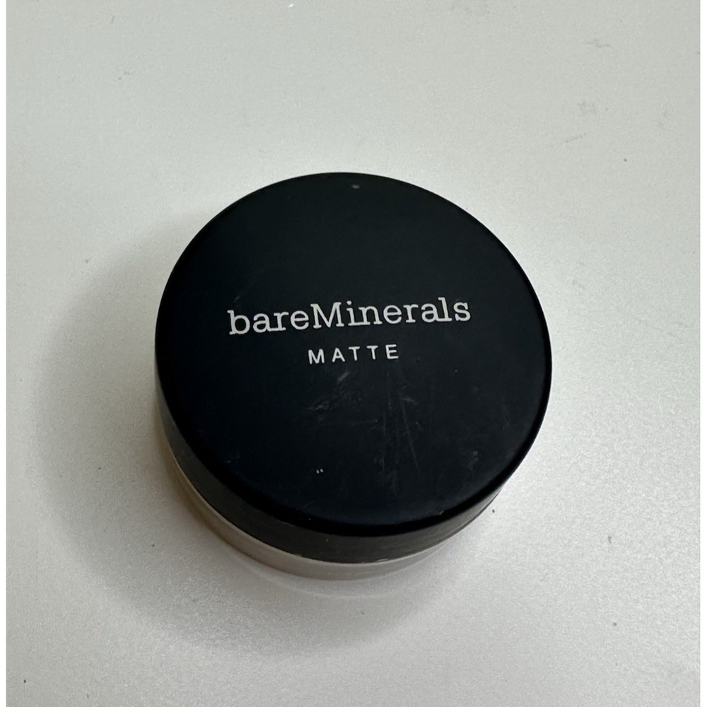 bareMinerals Matte Light W15‎ Foundation SPF 15 Make Up New